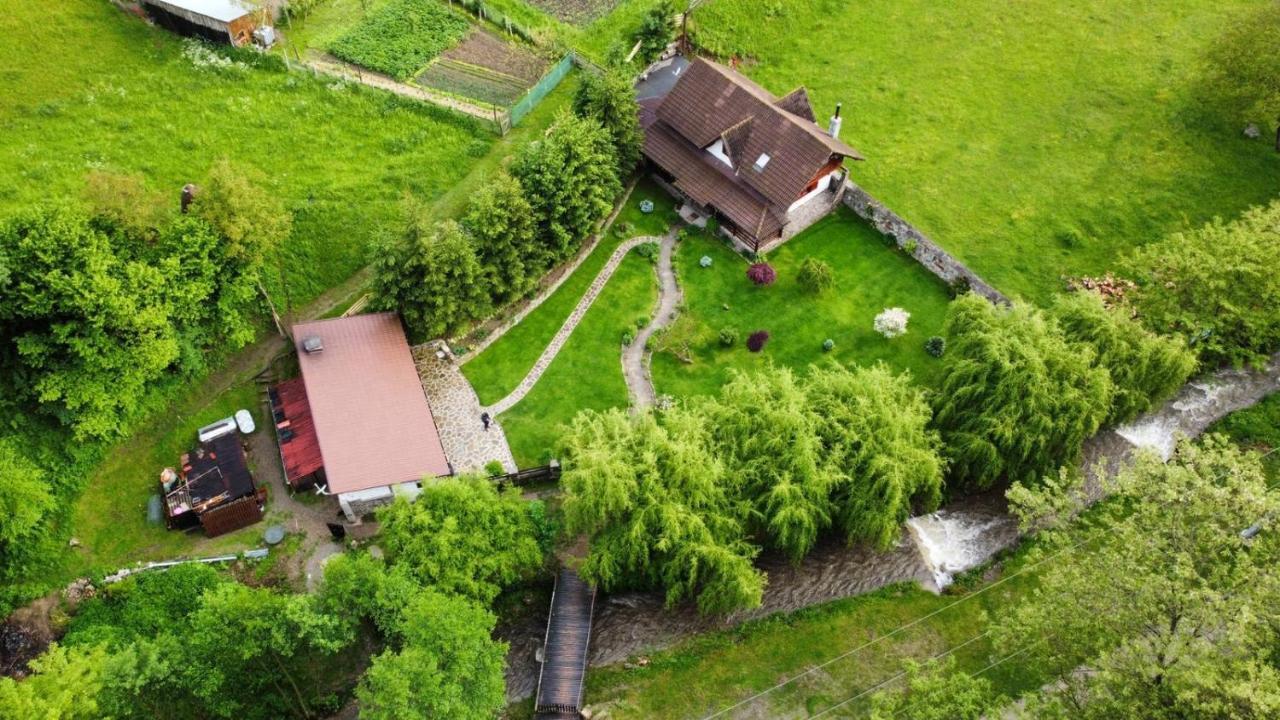 Vila Casa De Piatra Strungari Exteriér fotografie